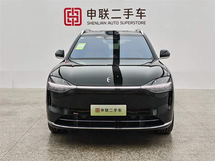 Aito M9 2025 2025款 增程 Ultra版 52kWh 6座版