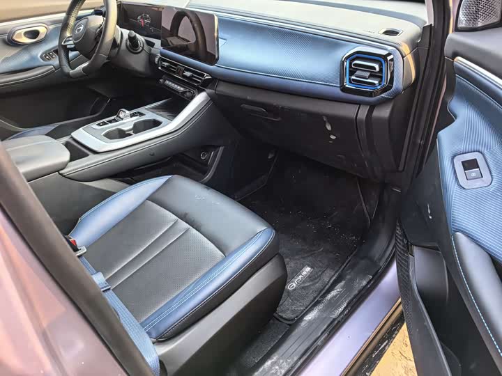 GAC Trumpchi GS3 2024 2024款 影速 270T 劲智MAX