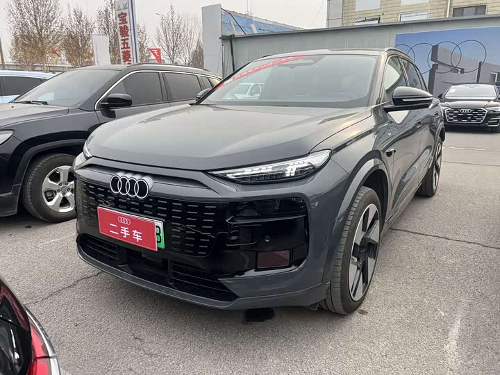 Audi Q6L e-tron 2026 2026款 首发领航版