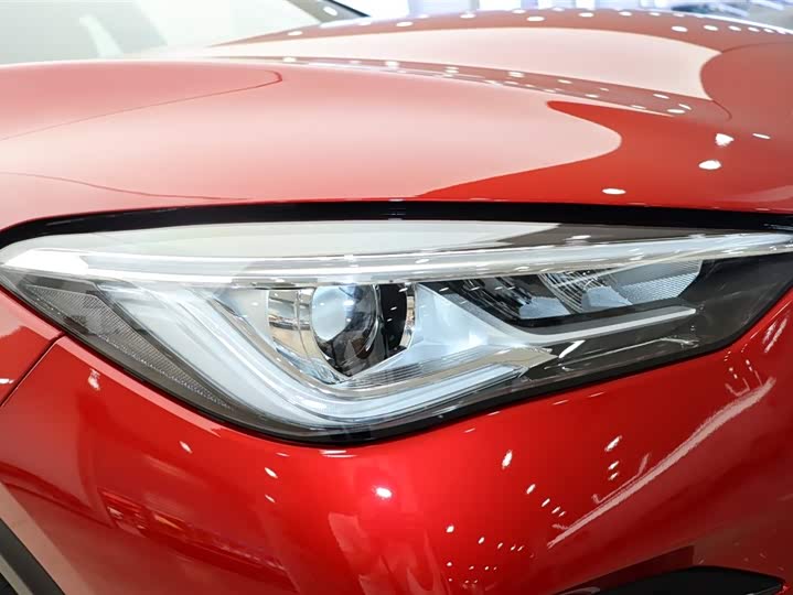 Infiniti QX55 2022 2022款 2.0T 四驱耀动版