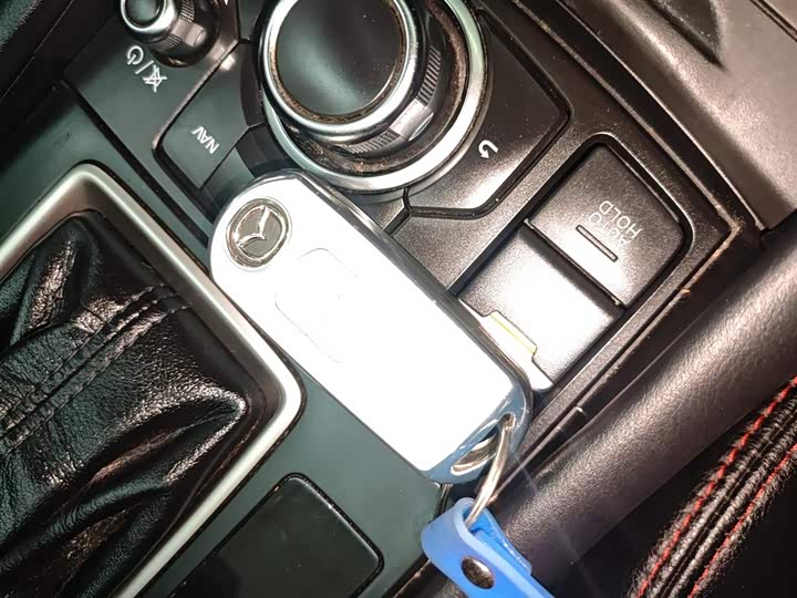 Mazda CX-4 2021 2021款 2.0L 自动两驱蓝天活力版