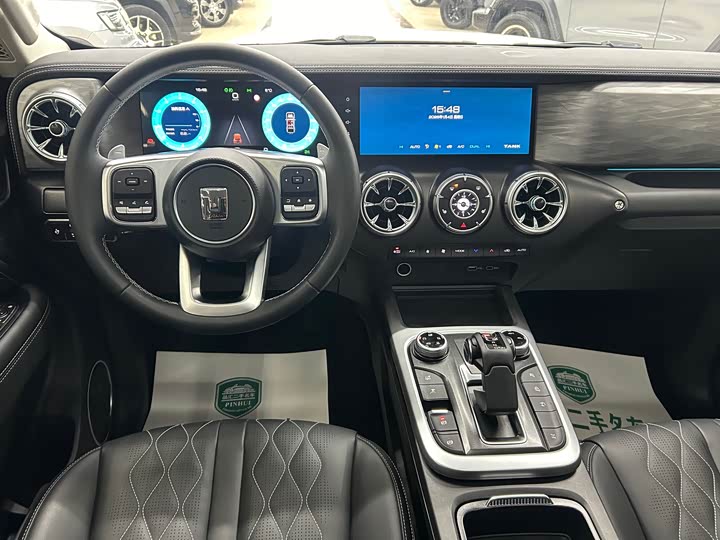 Tank 300 2024 2024款 2.0T 挑战者