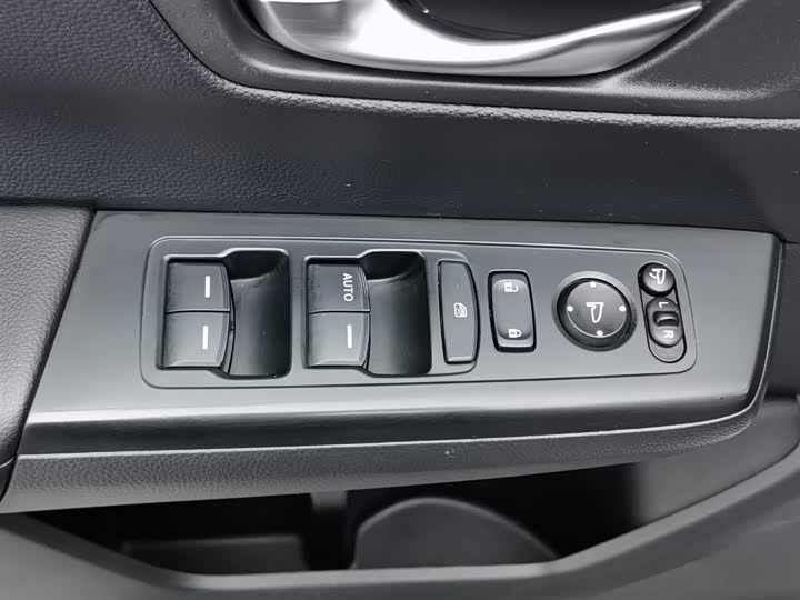 Honda CR-V 2024 2024款 240TURBO 两驱活力版 5座