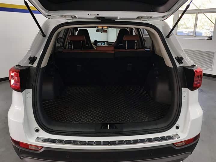 Changan CS75 2024 2024款 畅享版 1.5T DCT豪华型