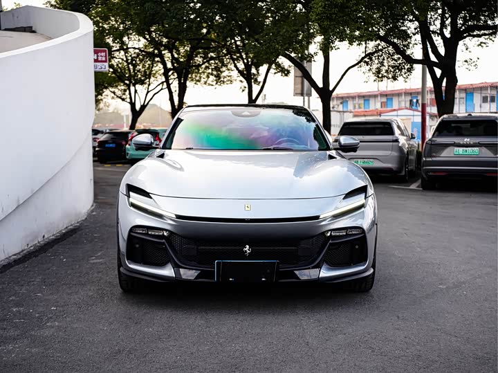 Ferrari Purosangue 2023 2023款 6.5L V12