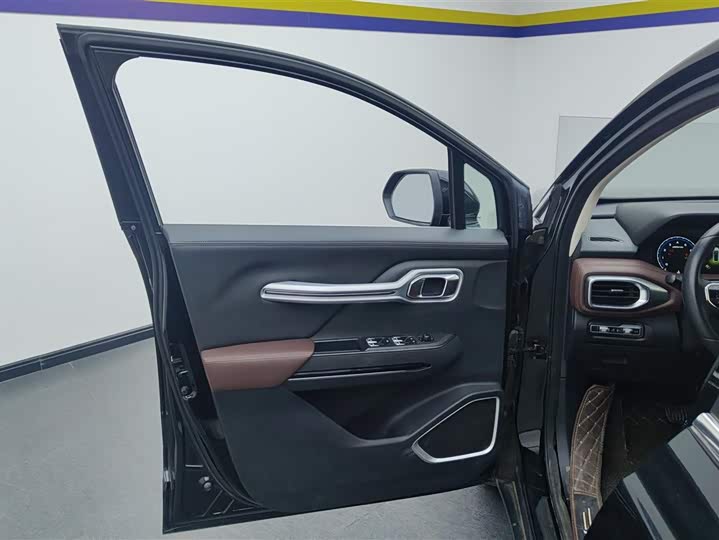 Geely Okavango 2022 2022款 1.8TD DCT豪华型 7座