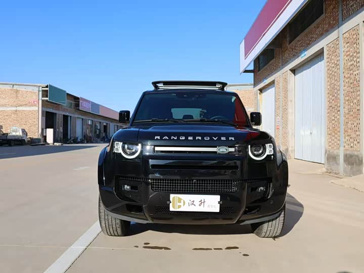 Land Rover Defender 2024 2024款 110 3.0T P400 暗黑特别版