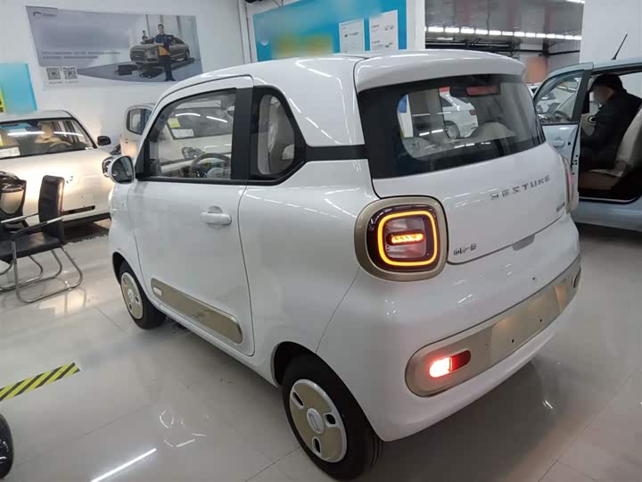 Bestune Pony 2026 2026款 222km 闪耀马