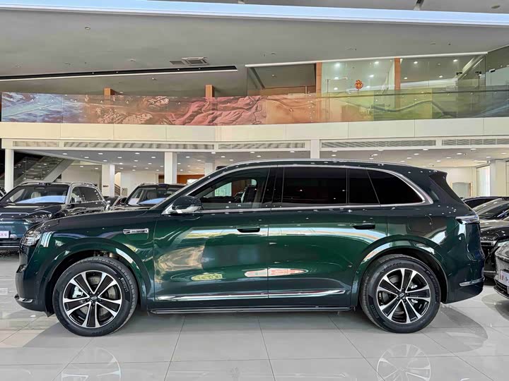 Aito M7 2026 2026款 增程 Max四驱版 6座