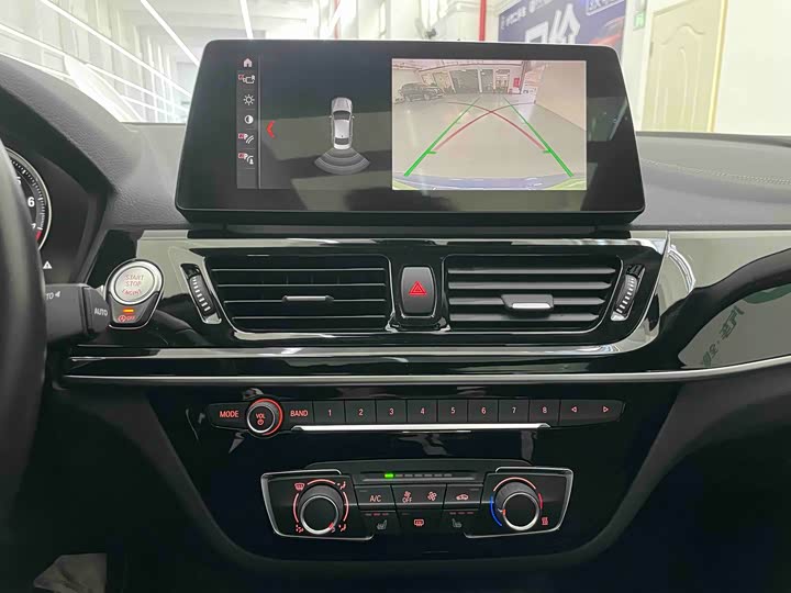 BMW 1 Series 2023 2023款 120i M运动曜夜版