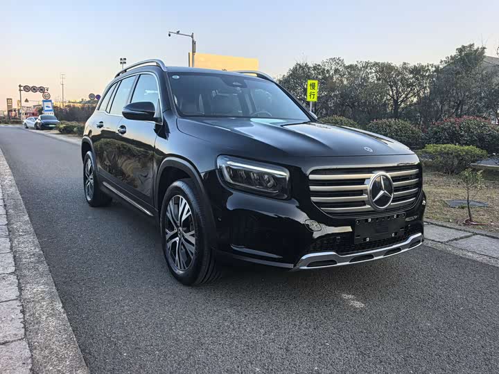 Mercedes-Benz GLB-Class 2025 2025款 GLB 220 动感型