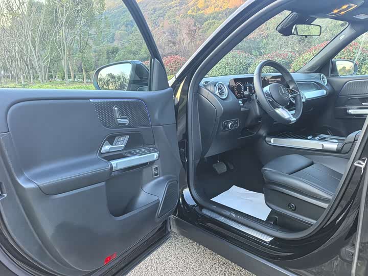Mercedes-Benz GLB-Class 2025 2025款 GLB 220 动感型