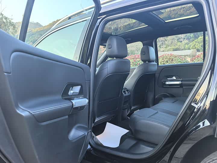 Mercedes-Benz GLB-Class 2025 2025款 GLB 220 动感型