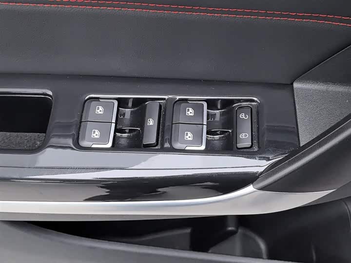 Beijing EU5 2025 2025款 鸿途标准版