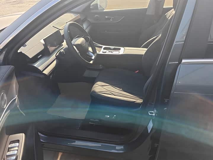 Chery Fulwin T8 2025 2025款 1.5T 130km 豪华版 5座