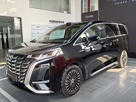 Denza D9 2025 2025款 DM-i 智驾版 1020 四驱旗舰型