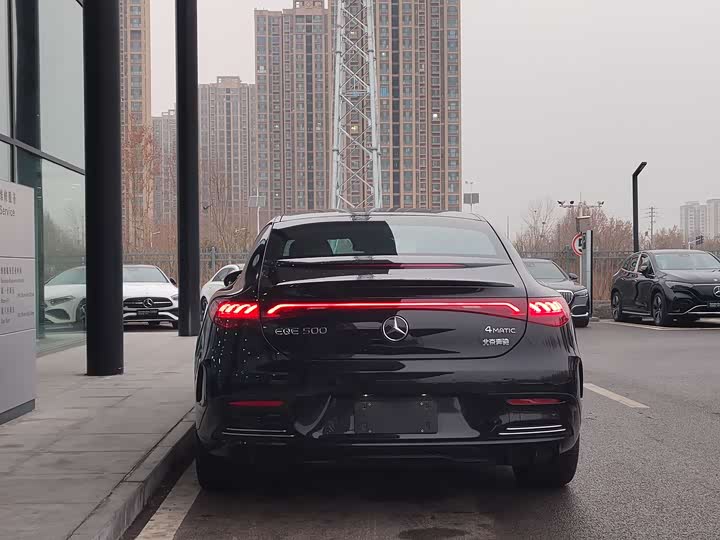 Mercedes-Benz EQE 2025 2025款 500 4MATIC 先锋版
