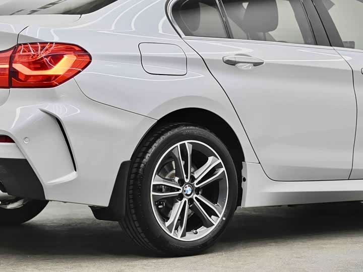 BMW 1 Series 2023 2023款 120i M运动版