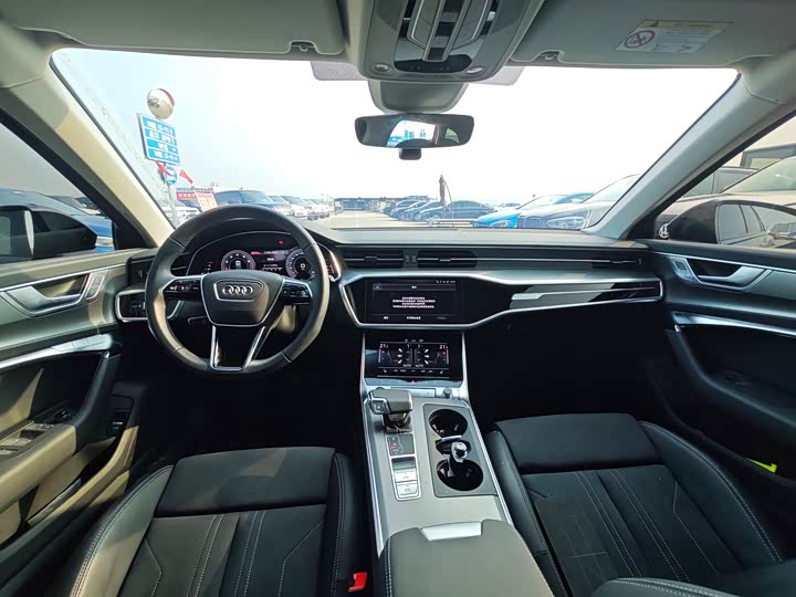 Audi A6 2024 2024款 Avant 先锋派 45 TFSI 臻选动感型