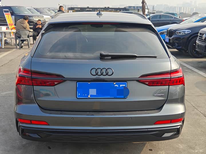 Audi A6 2024 2024款 Avant 先锋派 45 TFSI 臻选动感型