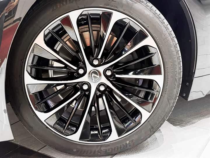 Lexus LS 2021 2021款 500h 行政版