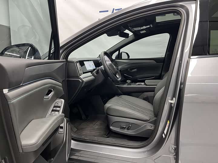 BYD Song L DM-i Hybrid 2025 2025款 智驾版 160km 超越型