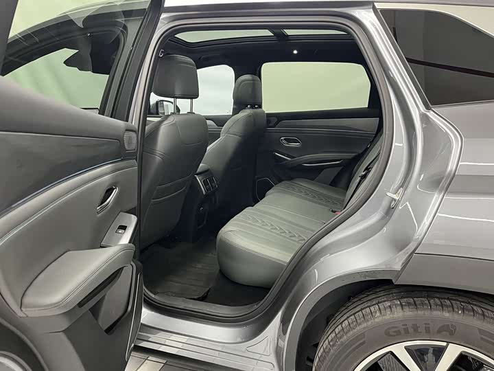 BYD Song L DM-i Hybrid 2025 2025款 智驾版 160km 超越型