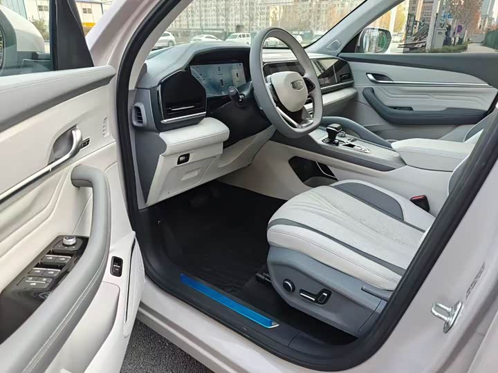 Geely Monjaro Thor Hybrid 2024 2024款 油混 1.5T 星云版