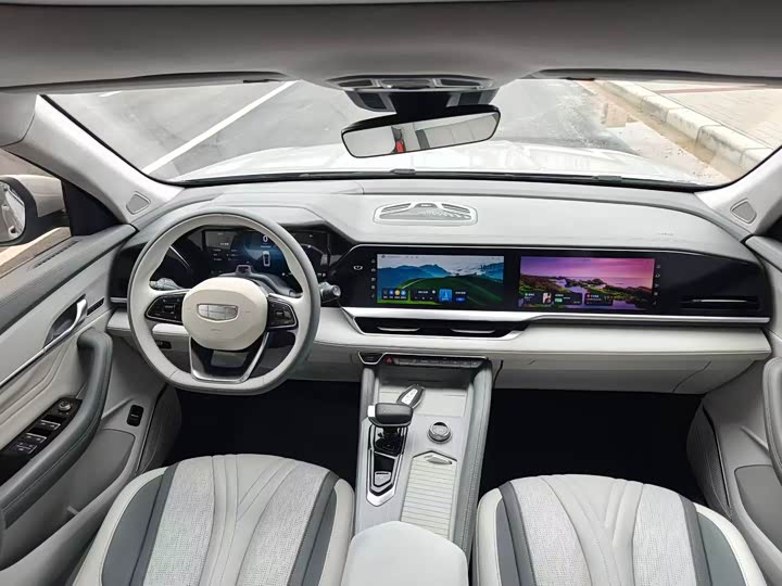 Geely Monjaro Thor Hybrid 2024 2024款 油混 1.5T 星云版