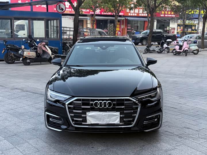Audi A6L 2025 2025款 40 TFSI 豪华动感型