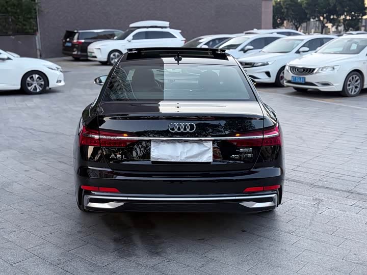 Audi A6L 2025 2025款 40 TFSI 豪华动感型