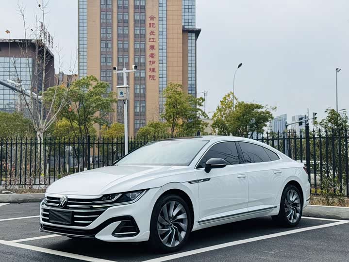 Volkswagen CC 2025 2025款 380TSI 夺目 众享款