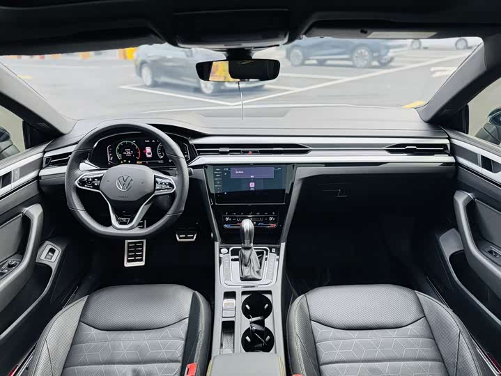 Volkswagen CC 2025 2025款 380TSI 夺目 众享款