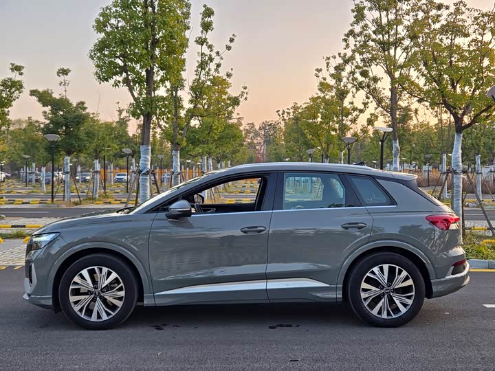 Audi Q4 e-tron 2024 2024款 40 e-tron 创行版