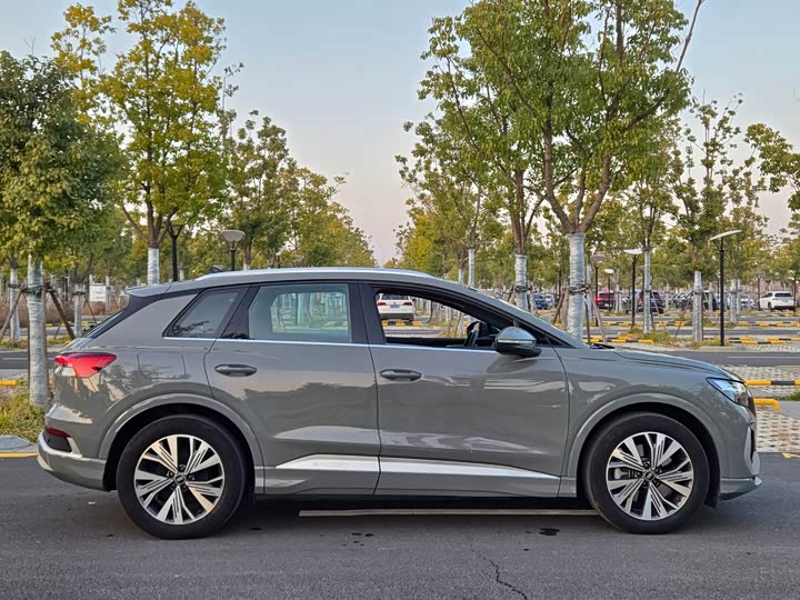 Audi Q4 e-tron 2024 2024款 40 e-tron 创行版