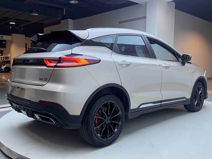 Geely Emgrand GS 2021 2021款 1.4T CVT尊贵型