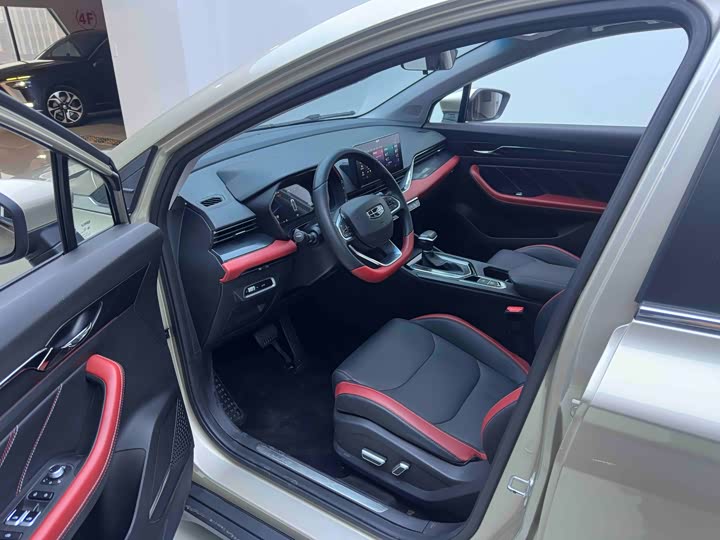 Geely Emgrand GS 2021 2021款 1.4T CVT尊贵型