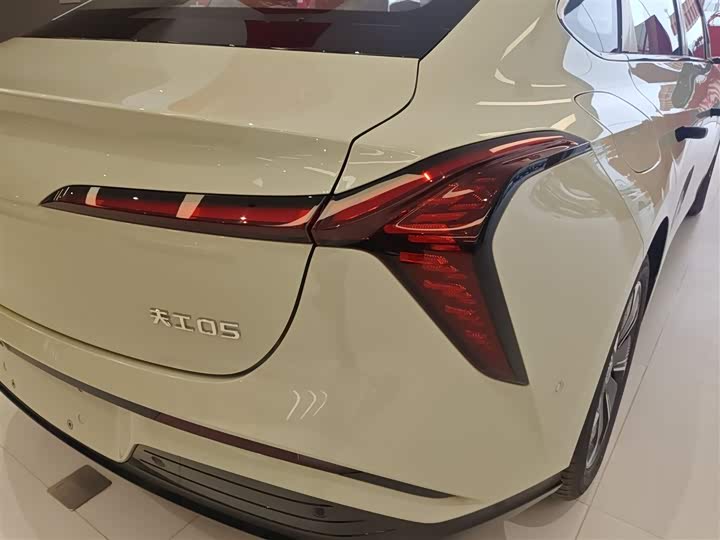 Hongqi EH5 (Tiangong 05) 2025 2025款 550智选版