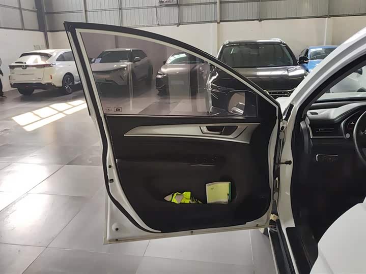 Haval M6 2023 2023款 PLUS 1.5T DCT豪华智联型