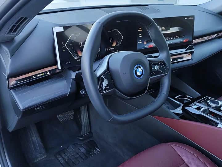 BMW i5 2024 2024款 eDrive 35L 尊享型 豪华套装