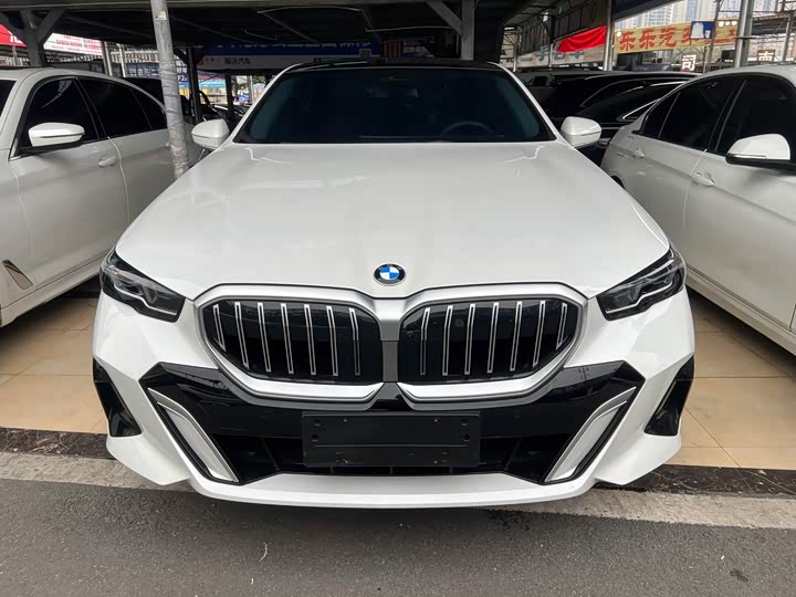 BMW 5 Series 2025 2025款 530Li 领先型 M运动套装