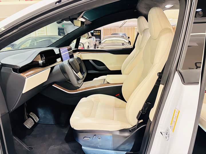 Tesla Model X 2023 2023款 双电机全轮驱动版