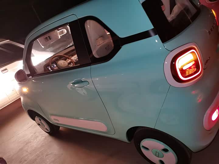 Bestune Pony 2026 2026款 222km 炫彩马