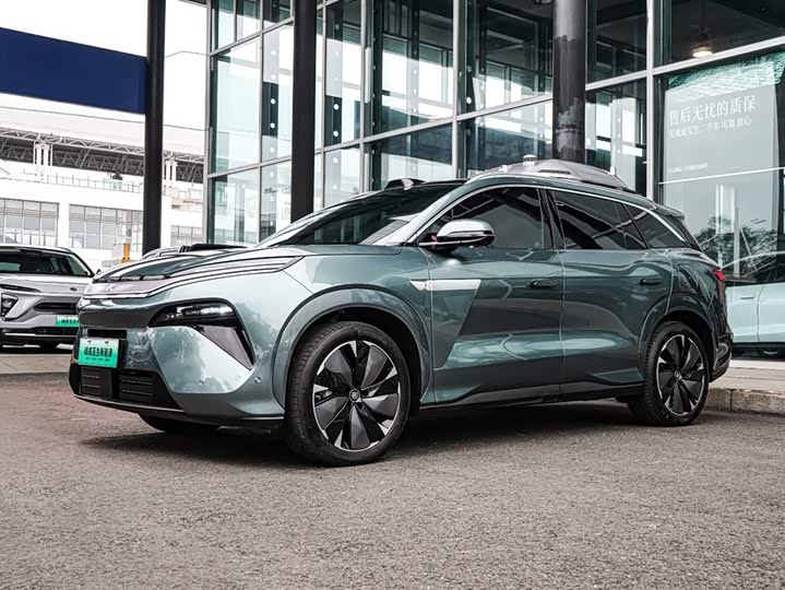 BYD Tang L 2025 2025款 DM 175KM无人机玩家版