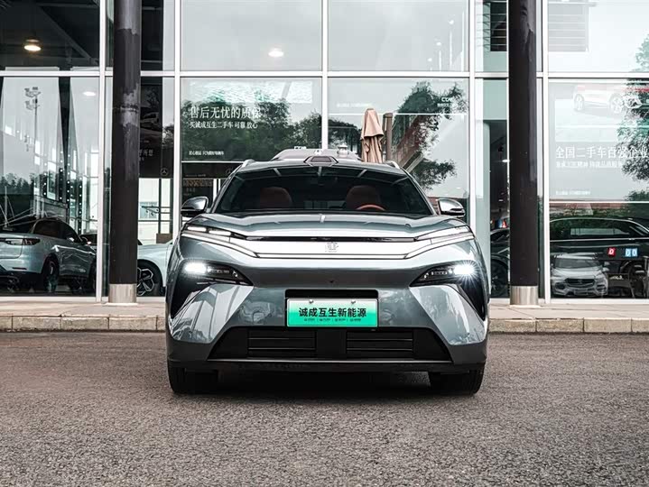 BYD Tang L 2025 2025款 DM 175KM无人机玩家版