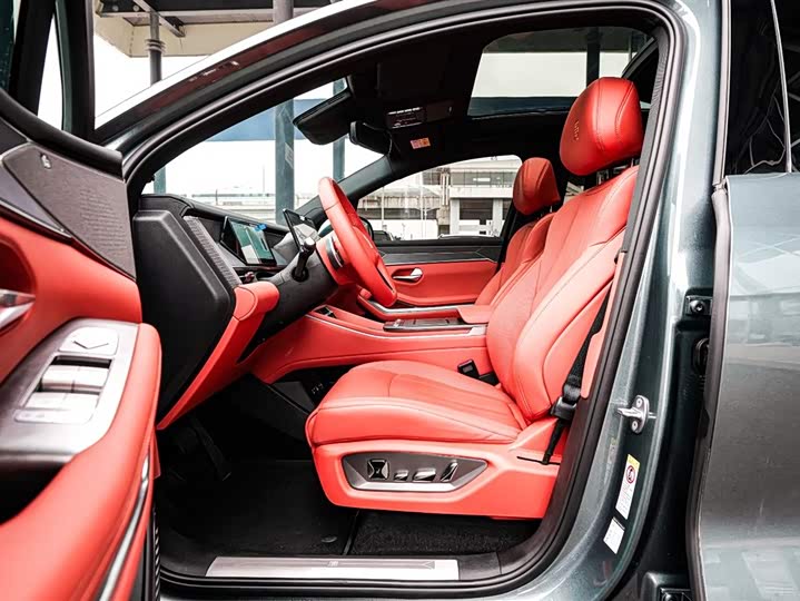 BYD Tang L 2025 2025款 DM 175KM无人机玩家版