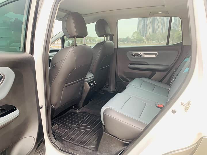 GAC Aion Y 2024 2024款 Plus 610 智驾版