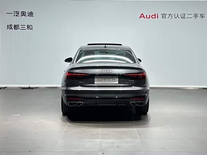 Audi A4L 2025 2025款 200万辆悦享版 40 TFSI 豪华动感型