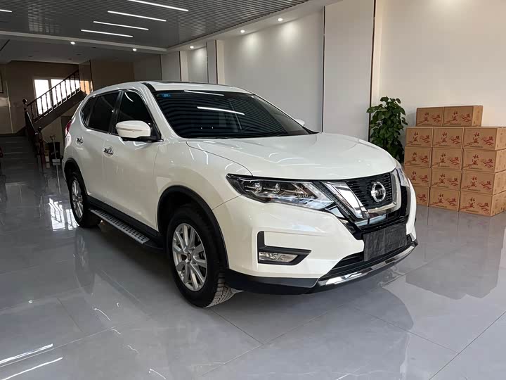 Nissan X-Trail 2023 2023款 经典 2.0L 两驱智联臻享版