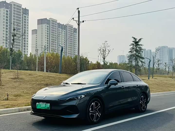 Roewe D7 2023 2023款 DMH 125km 超越版